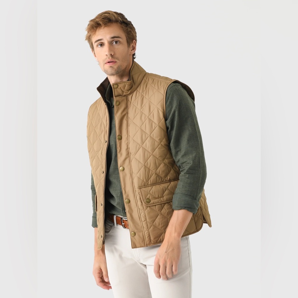 NWTs Barbour Men’s New Lowerdale Gilet/Vest. Light Sandstone. XXL